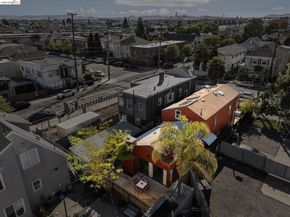 3710 West St, Oakland CA 94608