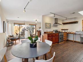 3710 West St, Oakland CA 94608