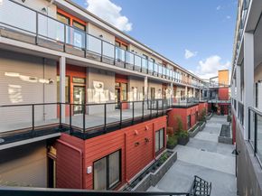 1545 32nd Street 111, Oakland CA 94608