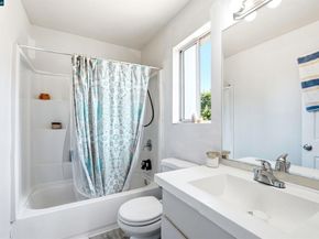 1891 Landana Dr A, Concord CA 94519