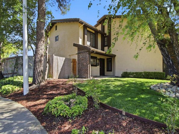 6010 Peppertree Ct, Newark CA 94560