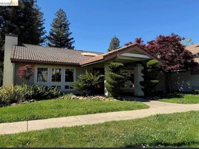 1505 Kirker Pass Rd 214, Concord CA 94521