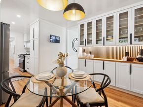 921 Underhills Rd, Oakland CA 94610