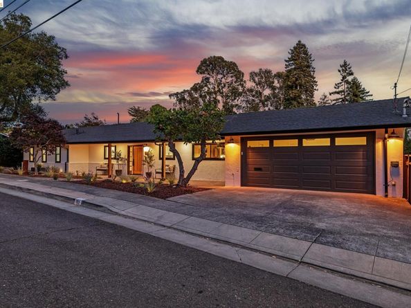 921 Underhills Rd, Oakland CA 94610