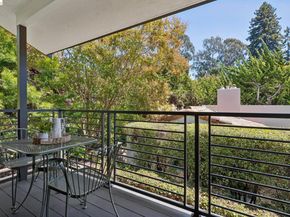 921 Underhills Rd, Oakland CA 94610