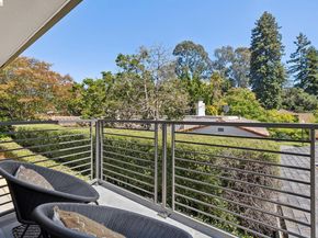 921 Underhills Rd, Oakland CA 94610