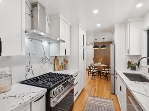 921 Underhills Rd, Oakland CA 94610