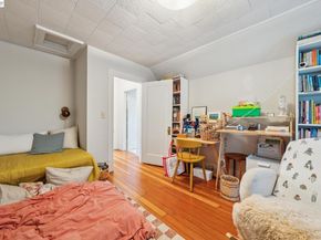 5227 Locksley Avenue, Oakland CA 94618