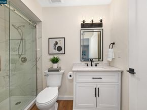 2000 Pine Knoll Dr 2, Walnut Creek CA 94595