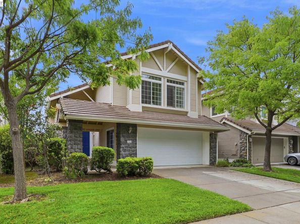 17515 Montoya Cir, Morgan Hill CA 95037
