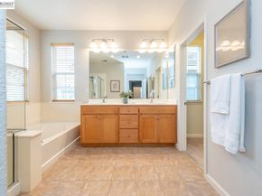 34187 Governo Dr, Union City CA 94587