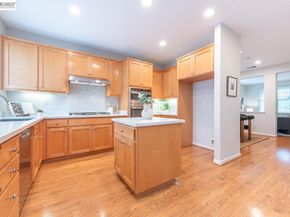 34187 Governo Dr, Union City CA 94587