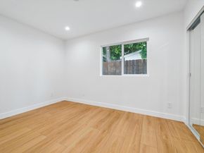 10664 Louise Ave, Granada Hills (los Angeles) CA 91344