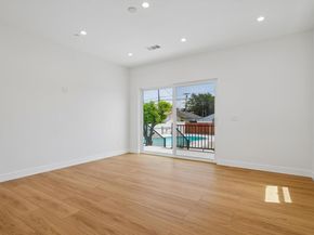 10664 Louise Ave, Granada Hills (los Angeles) CA 91344