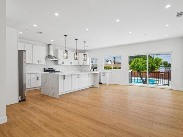 10664 Louise Ave, Granada Hills (los Angeles) CA 91344