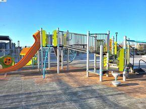3698 Vision Cmn 314, Fremont CA 94538