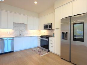 3698 Vision Cmn 314, Fremont CA 94538