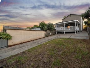 1946 E 20Th St, Oakland CA 94606