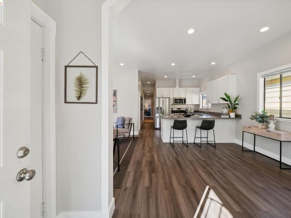 1946 E 20Th St, Oakland CA 94606