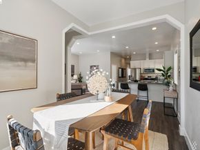 1946 E 20Th St, Oakland CA 94606