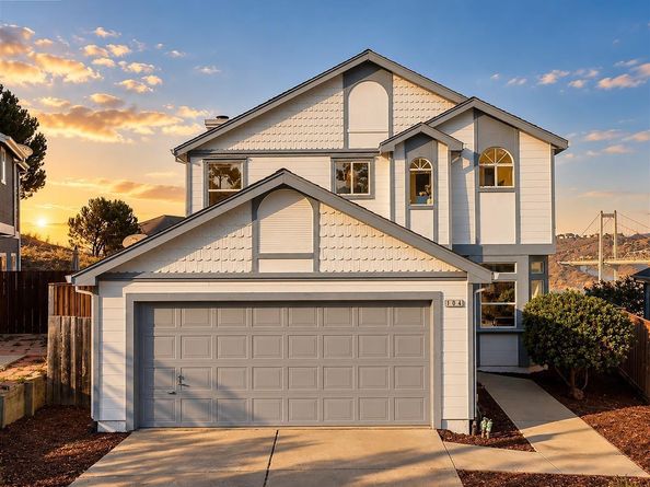 104 Bridgeview Ct, Crockett CA 94525