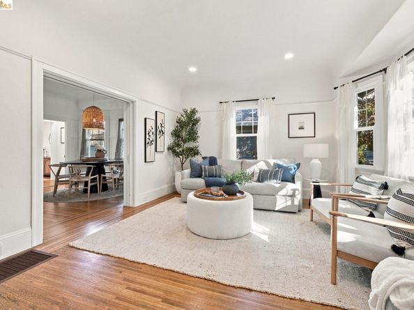2948 Pine Ave, Berkeley CA 94705