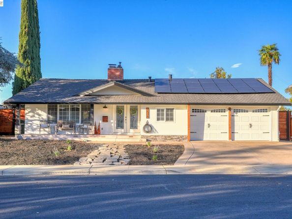 1526 De Soto Way, Livermore CA 94550