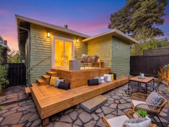 4956 Manila Ave, Oakland CA 94609