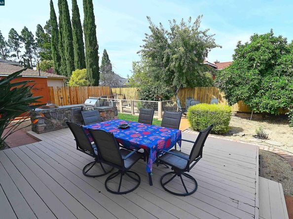 5091 Saint Celestine Ct, Concord CA 94521