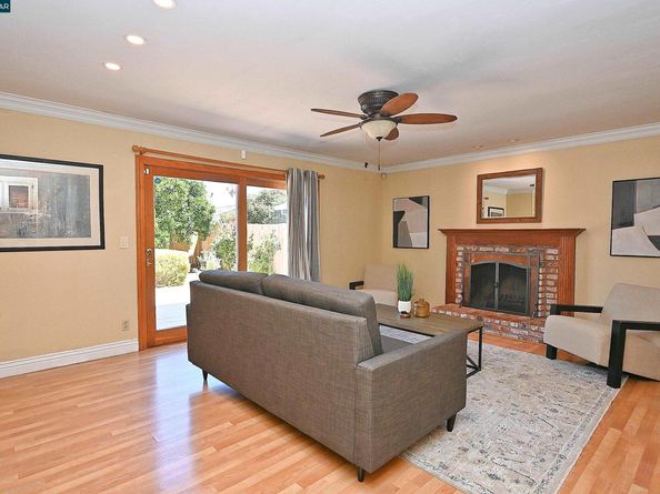 5091 Saint Celestine Ct, Concord CA 94521
