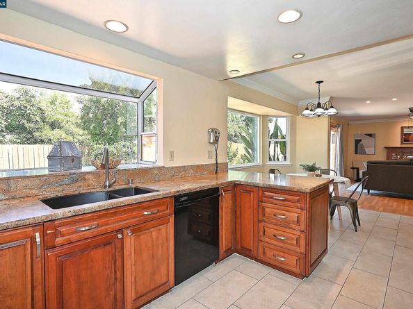 5091 Saint Celestine Ct, Concord CA 94521