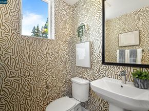 27258 Lumina Ct, Hayward CA 94541