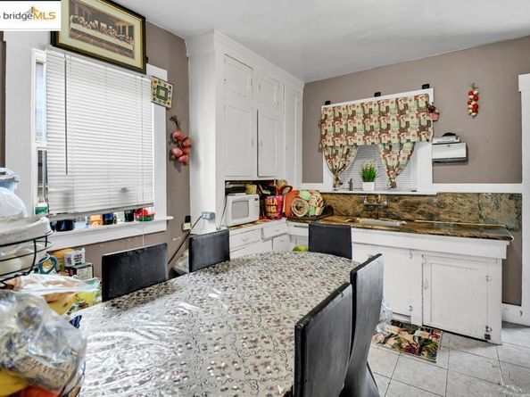1440 76Th Ave, Oakland CA 94621