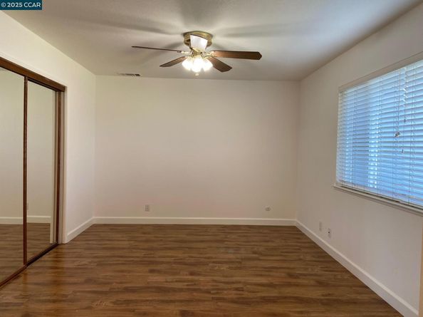 7182 Burton St, Dublin CA 94568