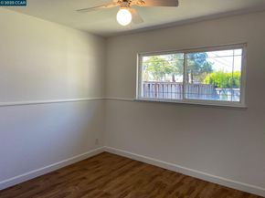 7182 Burton St, Dublin CA 94568