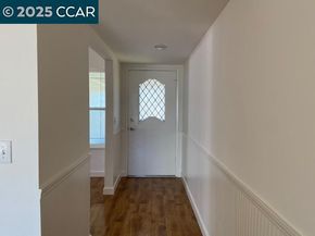 7182 Burton St, Dublin CA 94568