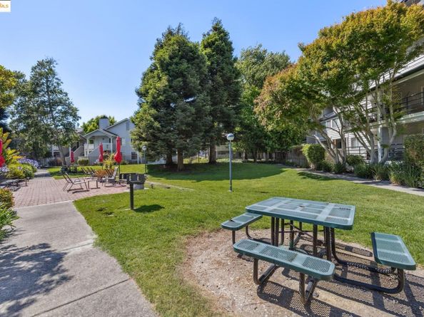 1205 Melville Sq 304, Richmond CA 94804