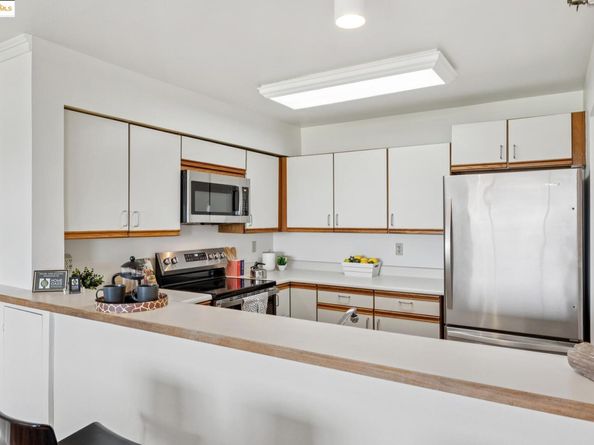 1205 Melville Sq 304, Richmond CA 94804
