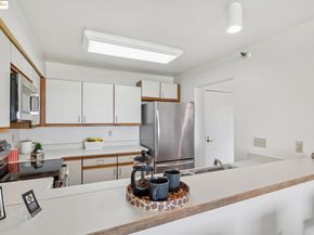 1205 Melville Sq 304, Richmond CA 94804