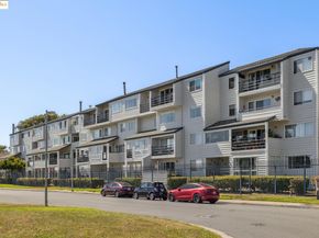 1205 Melville Sq 304, Richmond CA 94804