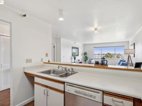 1205 Melville Sq 304, Richmond CA 94804