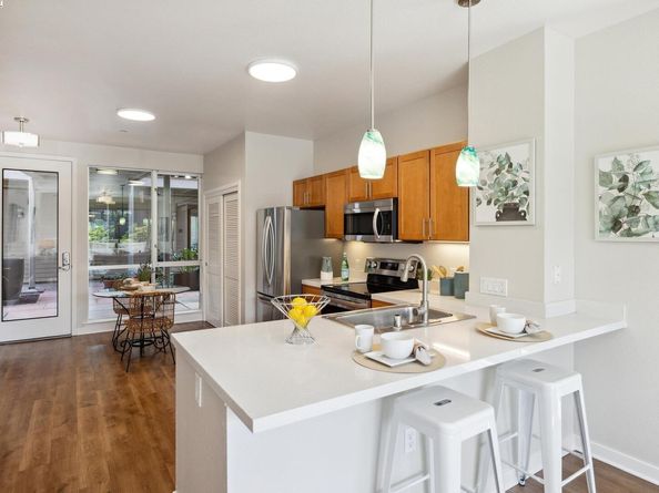 340 29Th Ave 204, Oakland CA 94601
