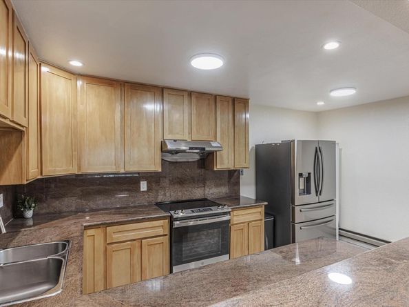 2500 Miramar Ave 205, Castro Valley CA 94546