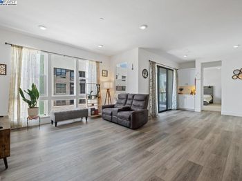 3418 Inspiration Way