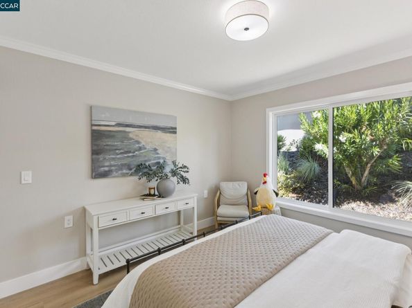 2101 Golden Rain Rd 14, Walnut Creek CA 94595