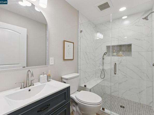 2101 Golden Rain Rd 14, Walnut Creek CA 94595