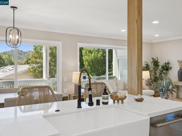 2101 Golden Rain Rd 14, Walnut Creek CA 94595