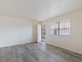 9918 Walnut St, Oakland CA 94603