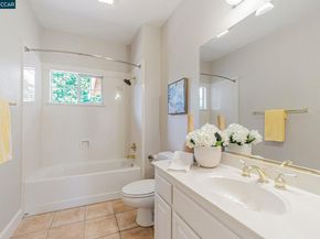 631 La Vista Rd, Walnut Creek CA 94598