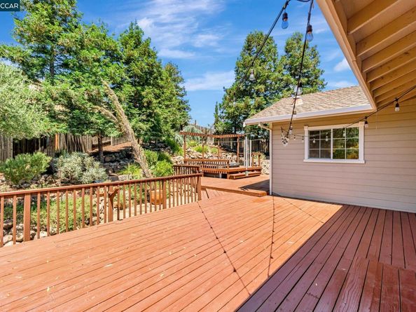 631 La Vista Rd, Walnut Creek CA 94598